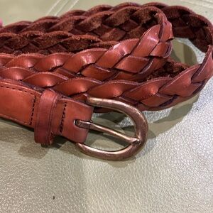 Eddie Bauer made in USA size 38 light brown braided belt with solid brass buckle